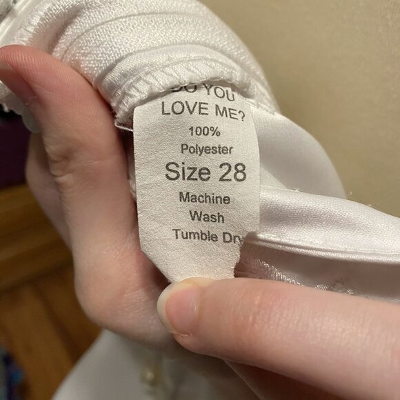 #23) Wedding Gown: Regal Elegance - Picture 2 of 6